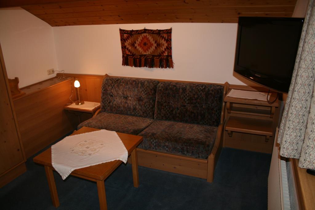 Bed and Breakfast Haus Oberland Санкт-Антон-ам-Арльберг Экстерьер фото