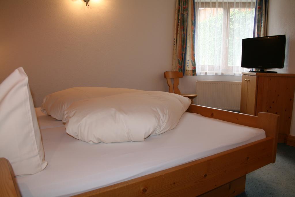 Bed and Breakfast Haus Oberland Санкт-Антон-ам-Арльберг Экстерьер фото