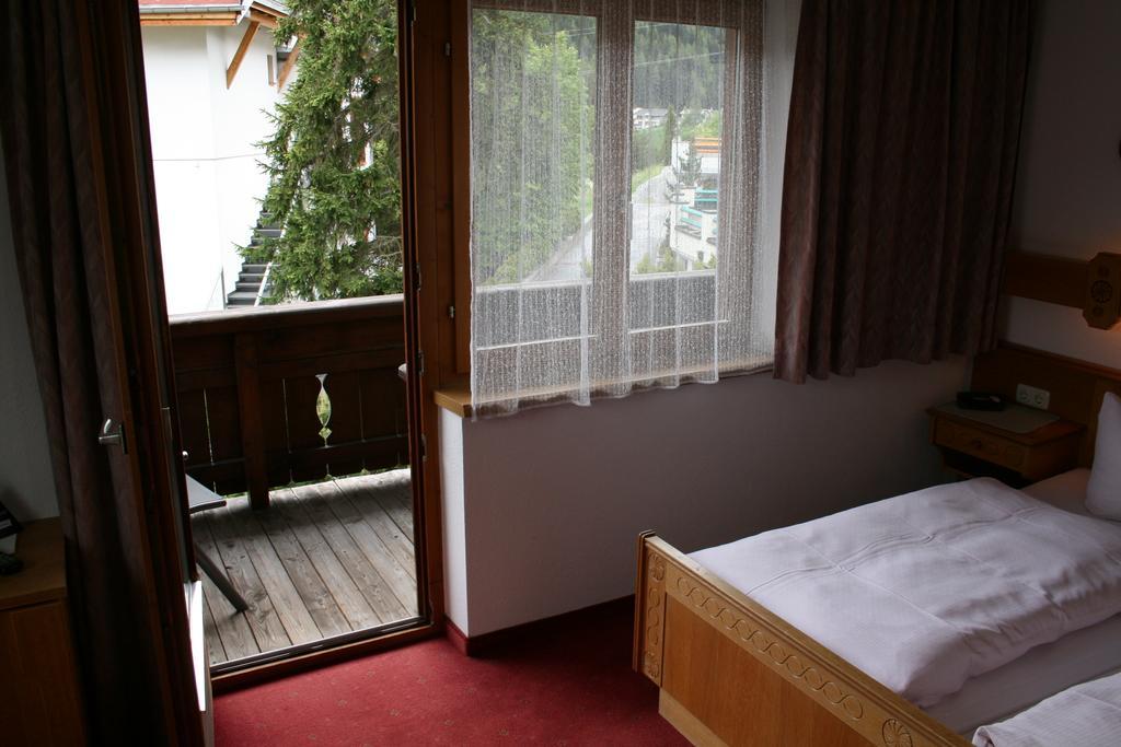 Bed and Breakfast Haus Oberland Санкт-Антон-ам-Арльберг Экстерьер фото